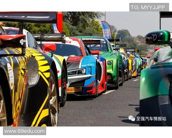 重庆足球队的耐力揭秘:从训练到比赛的全景探索与分析