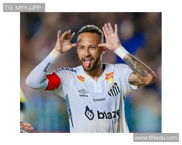 足球明星场外人品揭秘：他们的真实面貌与社会责任感分析